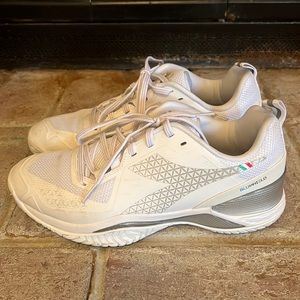 White Tennis Court Shoe